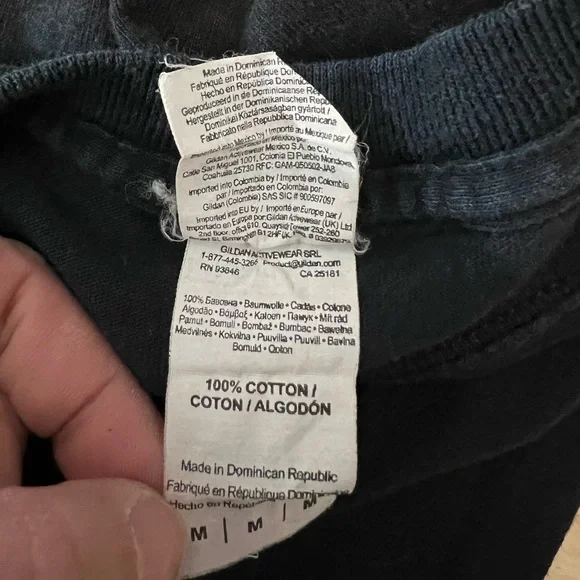 Gildan Short Sleeve Tee - Picture 4 of 4